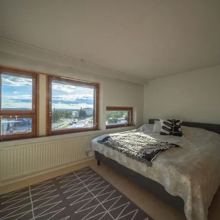 Arctic Penthouse * Ροβανιέμι